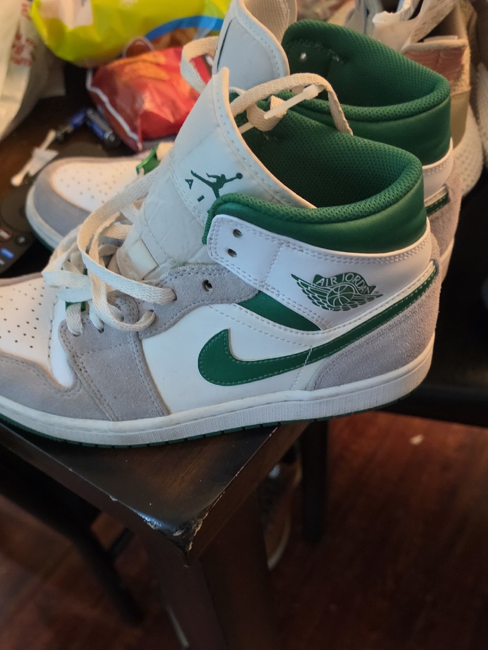 Jordan Kids Retro High Top Sneakers in Green and White